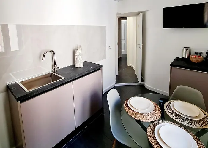 Lena Vecchia Apartament
