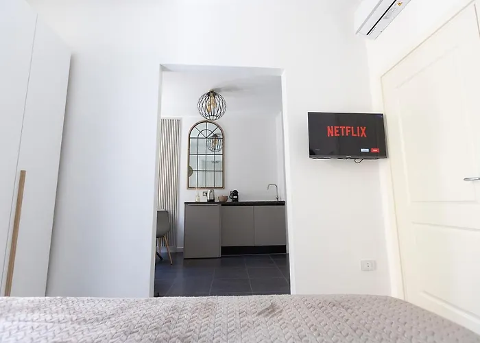 Lena Vecchia Apartament