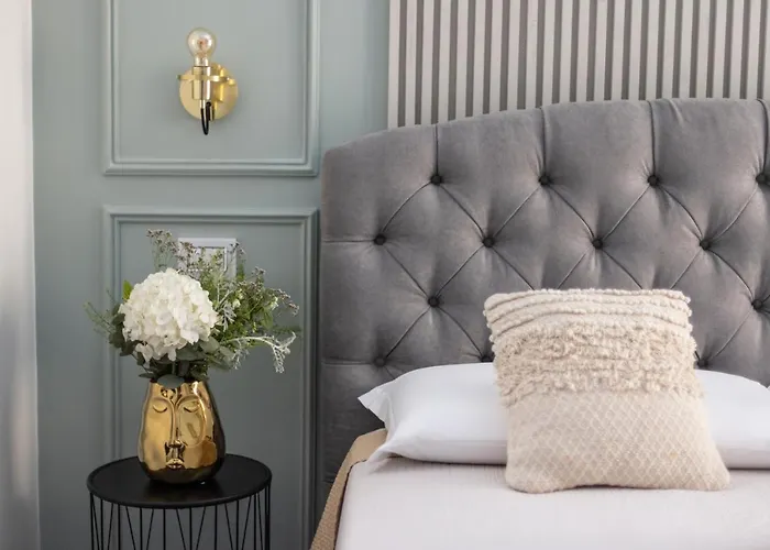 Lena Vecchia Apartament *