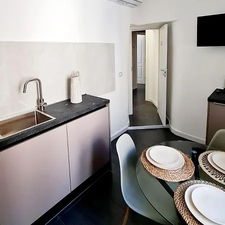 Lena Vecchia Апартаменти